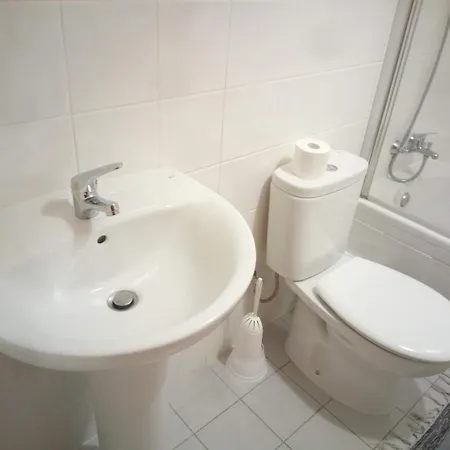 شقة Costa Lodges, Shared Room, Funchal Or Madeira سانتا كروز